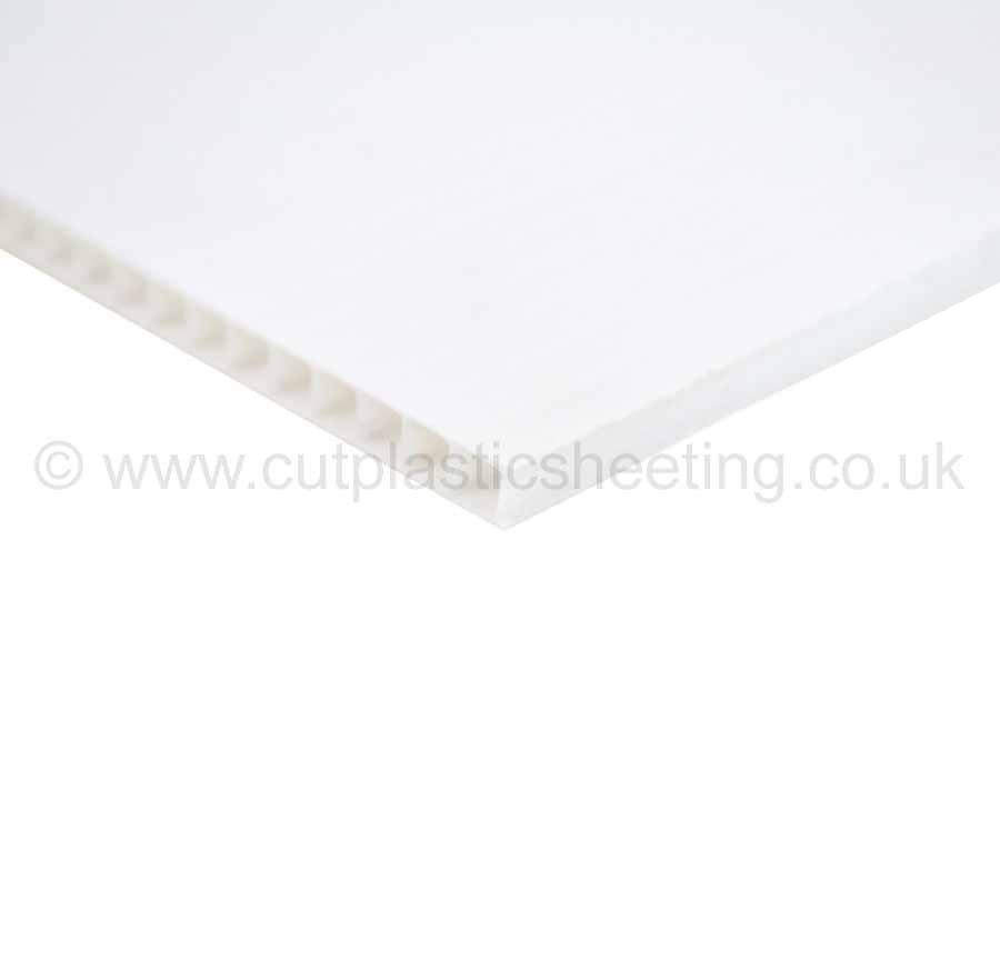 A5 Sheets White Fluted Plastic Correx Board 210mm x 148mm 6mm Thick 