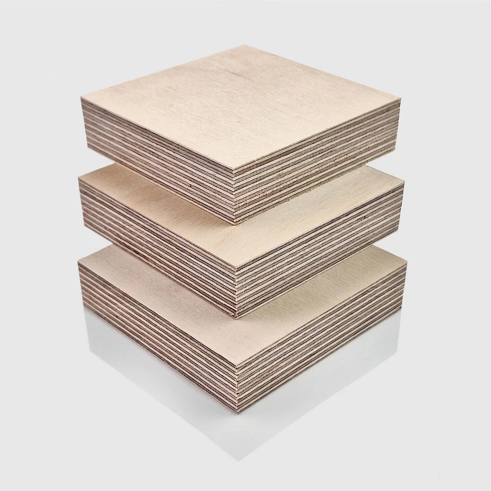 24mm BB/BB Birch Plywood 24mm BB/BB Birch Plywood sheets stacked on top of each other, in an orderly arrangement.